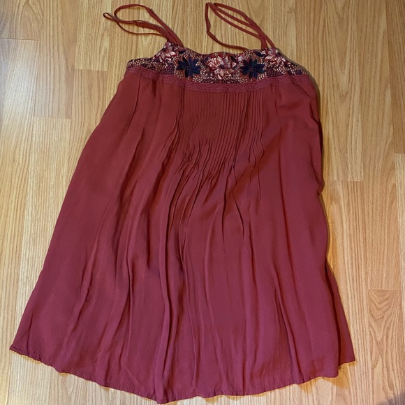 American Eagle Embroidered Shift Dress - Picture 2 of 6